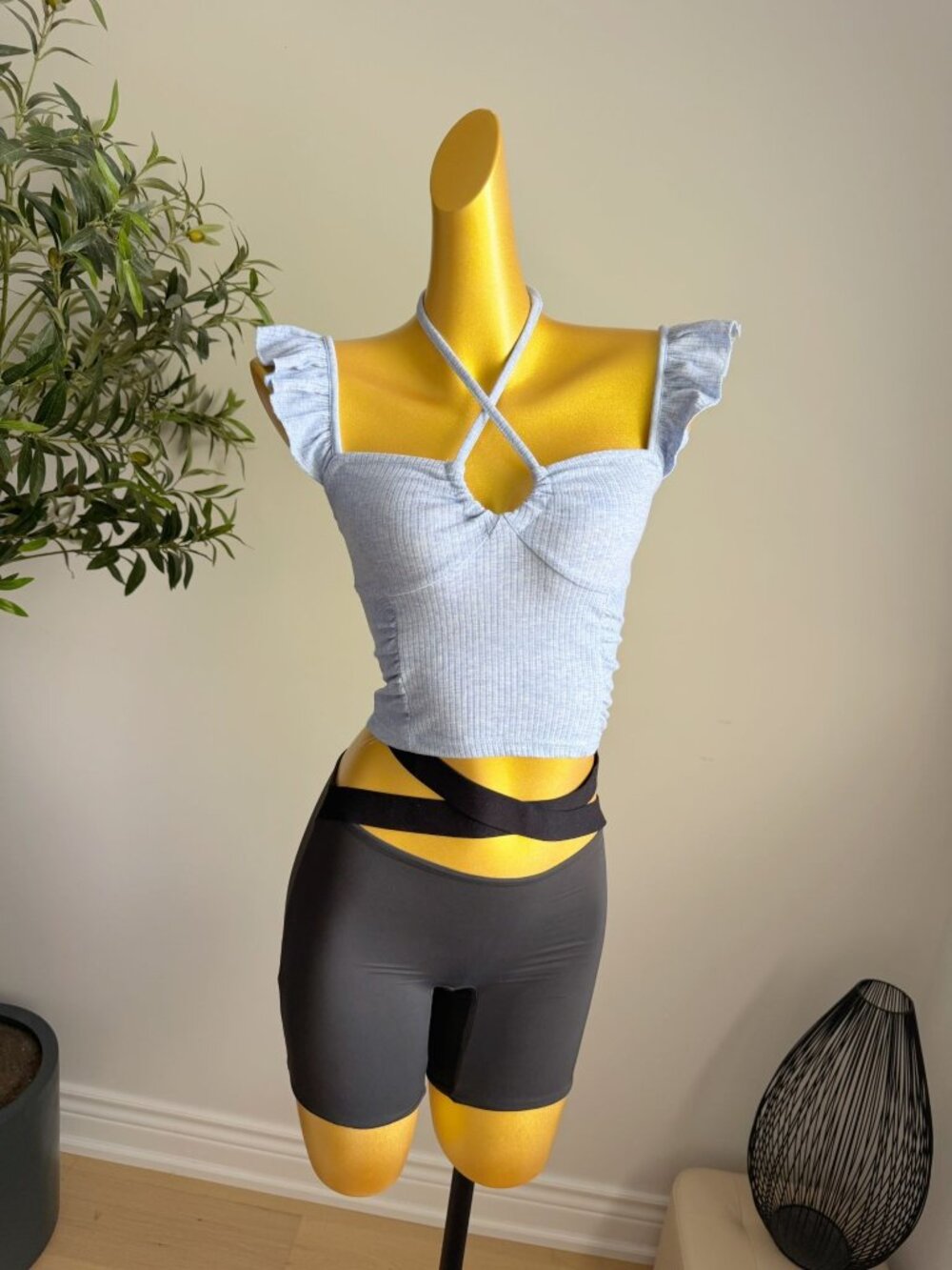Light Blue Ruffle Halter Ruched Crop Top Size S